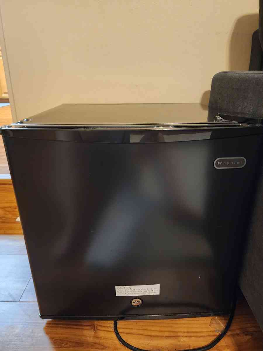 mini freezer - Orange Park, Florida - FleaMarketBay