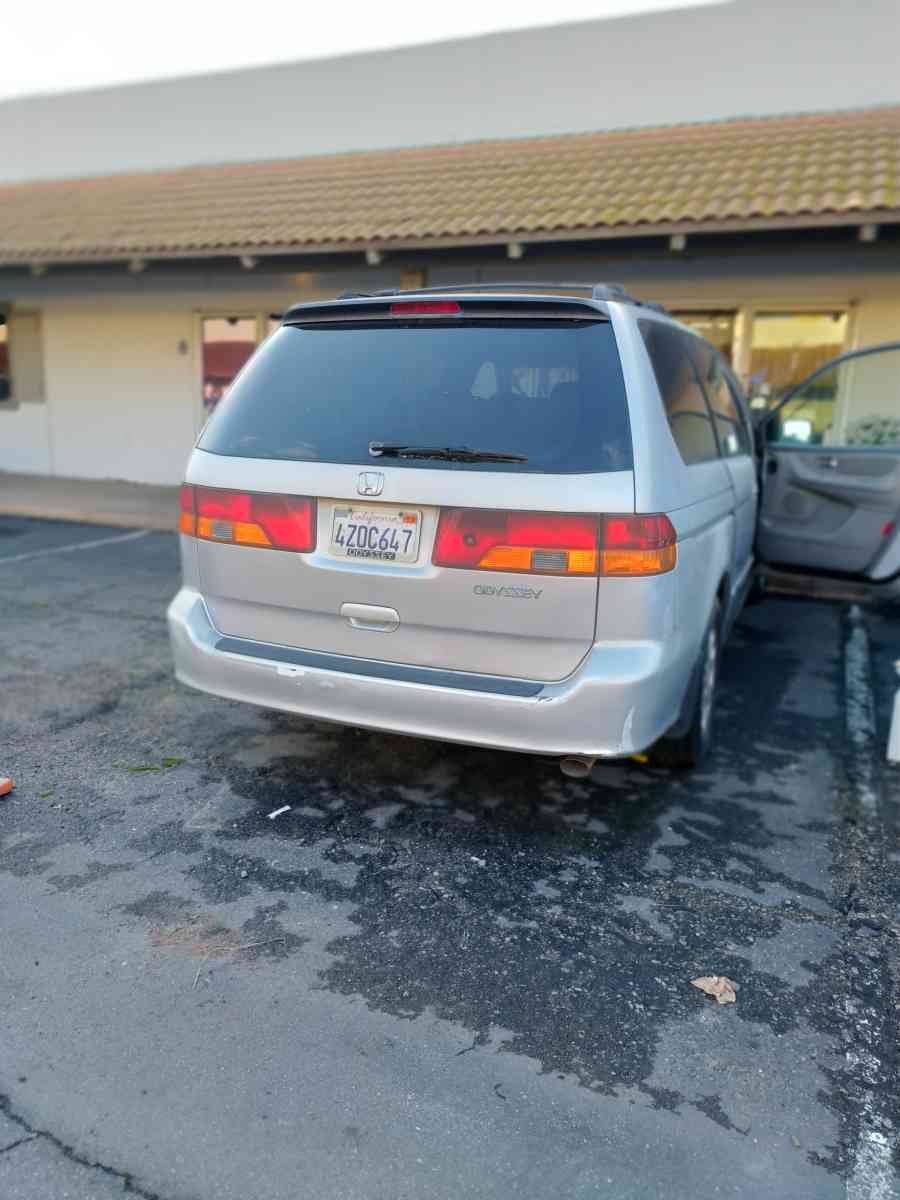 2002 Honda Odyssey EX L - Costa Mesa, California - FleaMarketBay