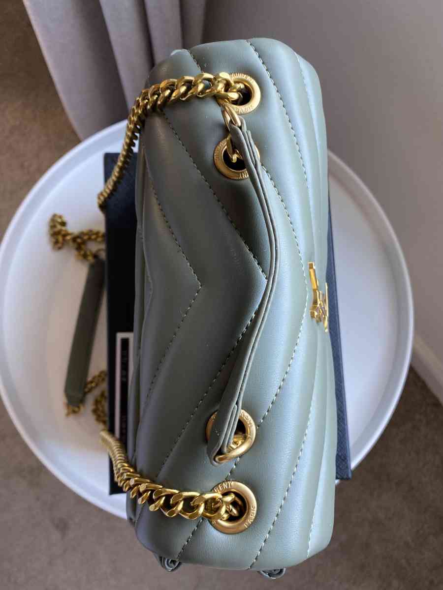 Women Fashion Bag - Dover, Delaware - FleaMarketBay