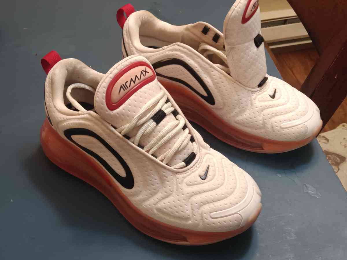 Nike Air Max 720s - Portland, Oregon - FleaMarketBay