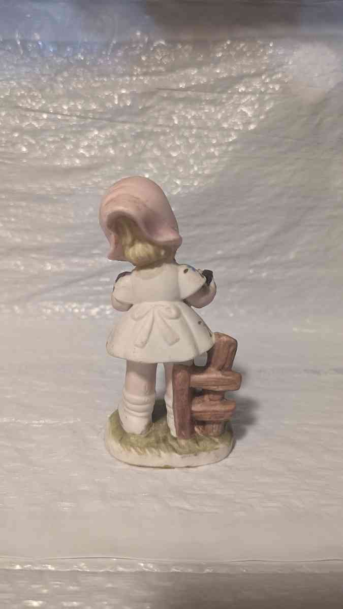 A Little Girl Playing an Accordion with a White Dress - Phoenix, Arizona - FleaMarketBay