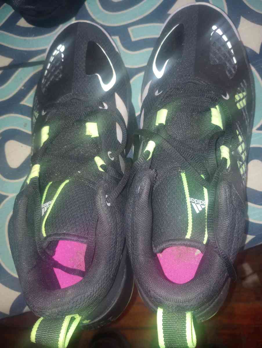 shoes sz 9 - Advance, Missouri