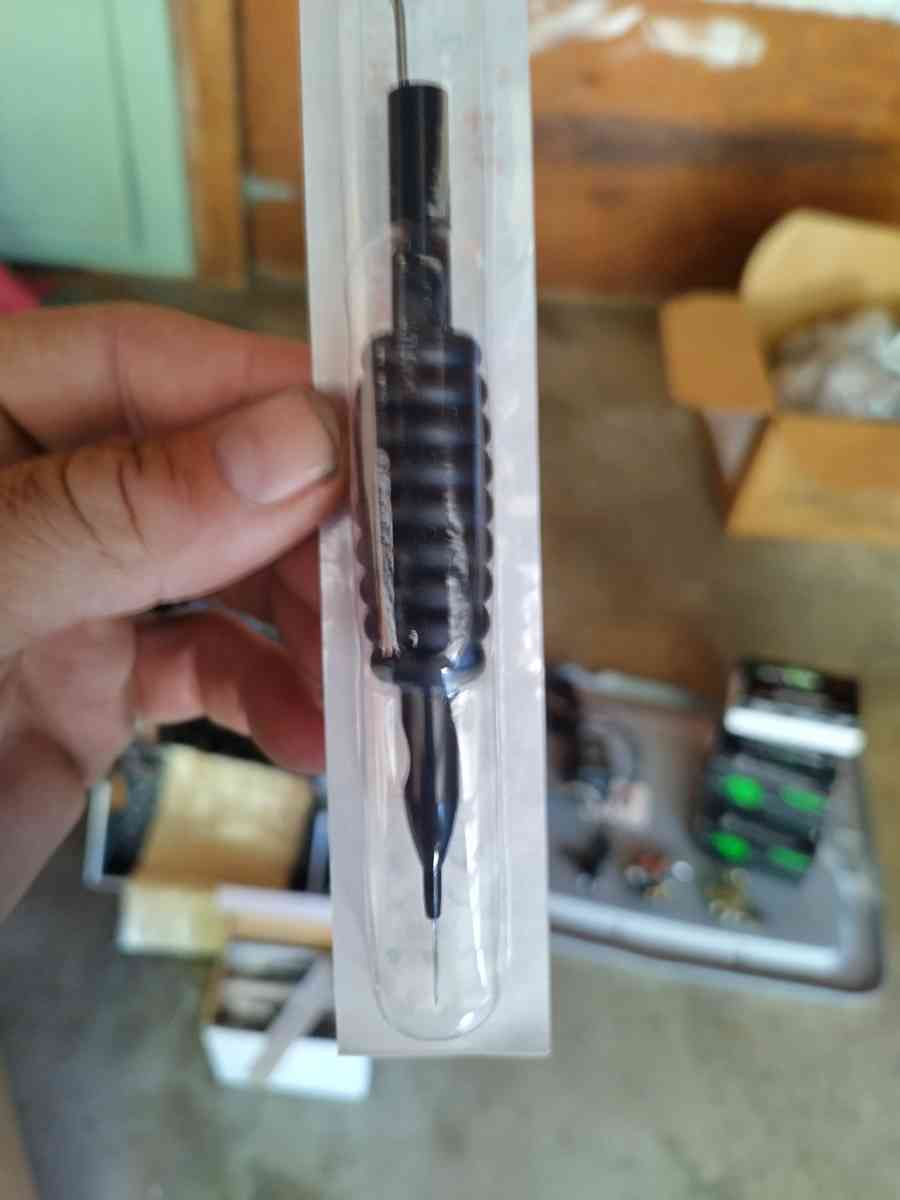 tattoo equipment - Sacramento, California - FleaMarketBay