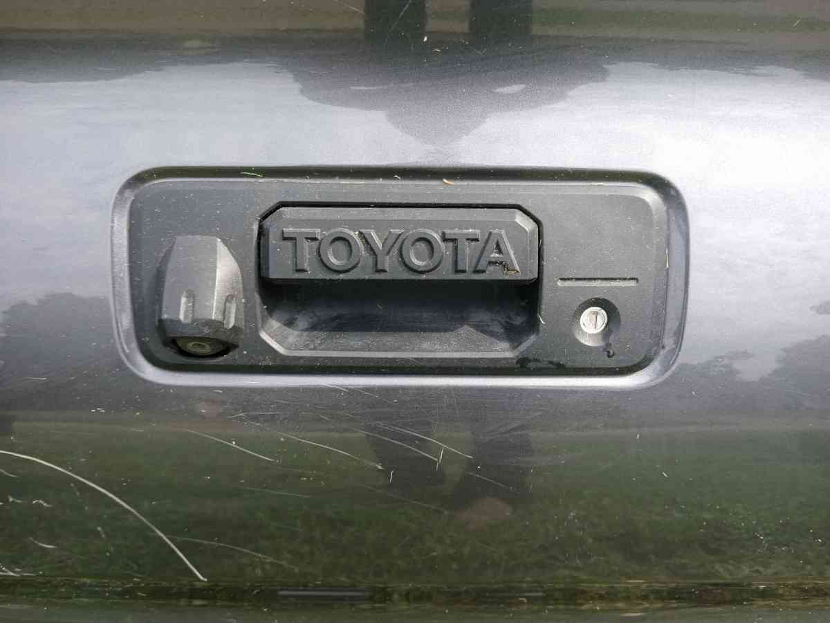 Toyota Tacoma   Tailgate - Houston, Texas - FleaMarketBay