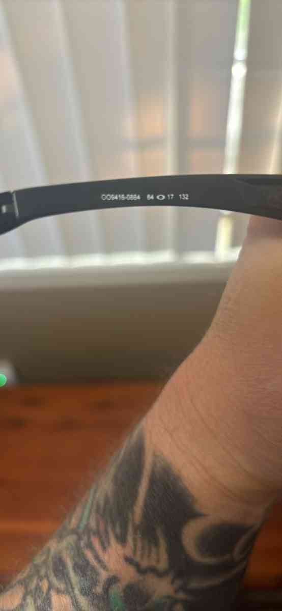 Oakley split shot prizm polarized sunglasses - Lexington, Kentucky - FleaMarketBay