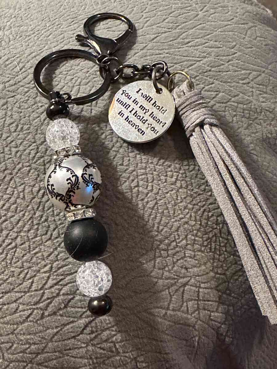 womens keychains SOLD SEPARATE - Somerville, Tennessee - FleaMarketBay