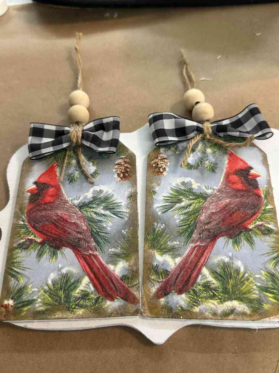 embroidery towels - Somerville, Tennessee - FleaMarketBay