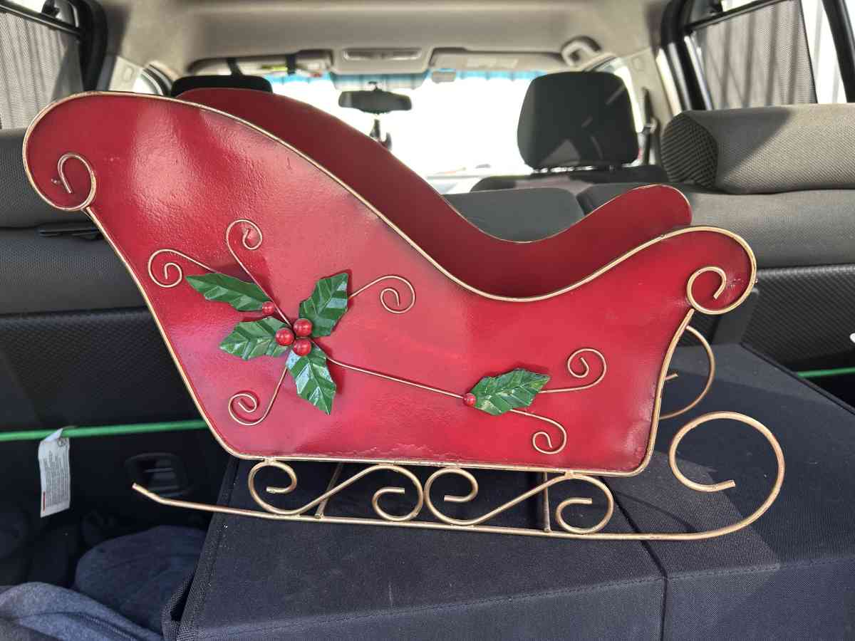 SANTACLAUS CHRISTMAS SLED - Hackensack, New Jersey - FleaMarketBay