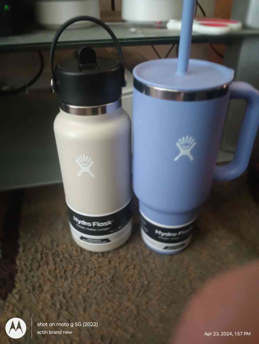 Hydro Flask - Aurora, Colorado - FleaMarketBay