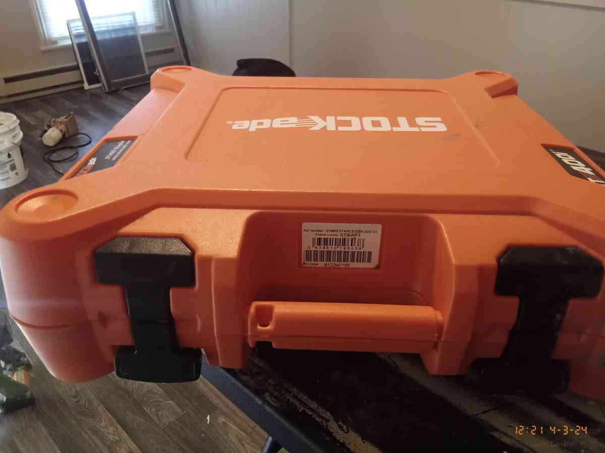 stockade fence stapler - Brooktondale, New York