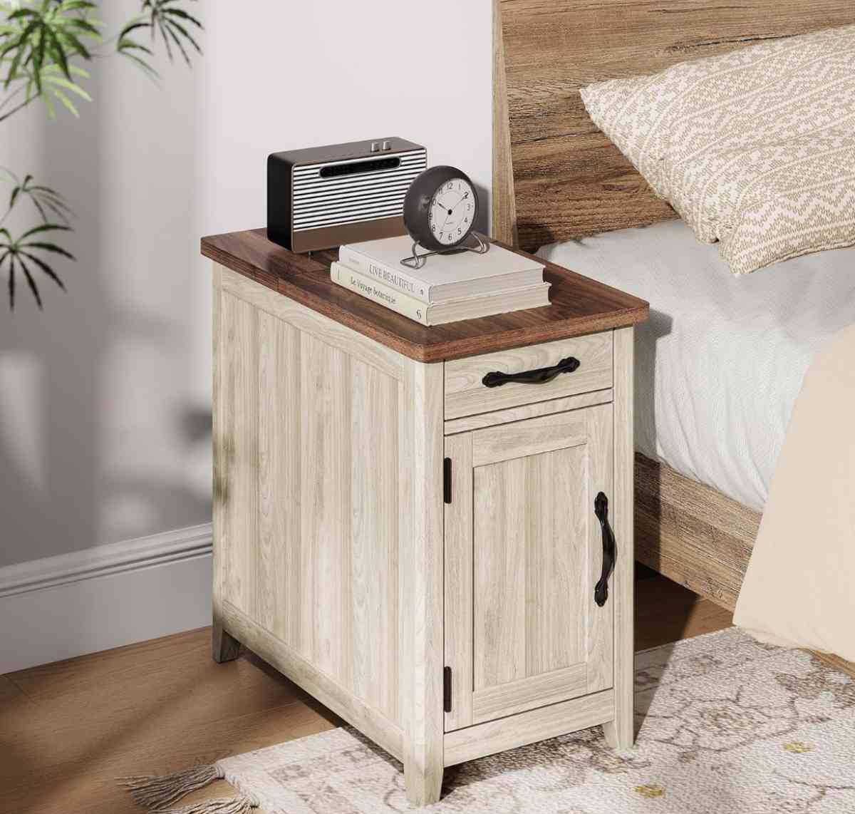 beige nightstand - Lawrenceville, Georgia - FleaMarketBay