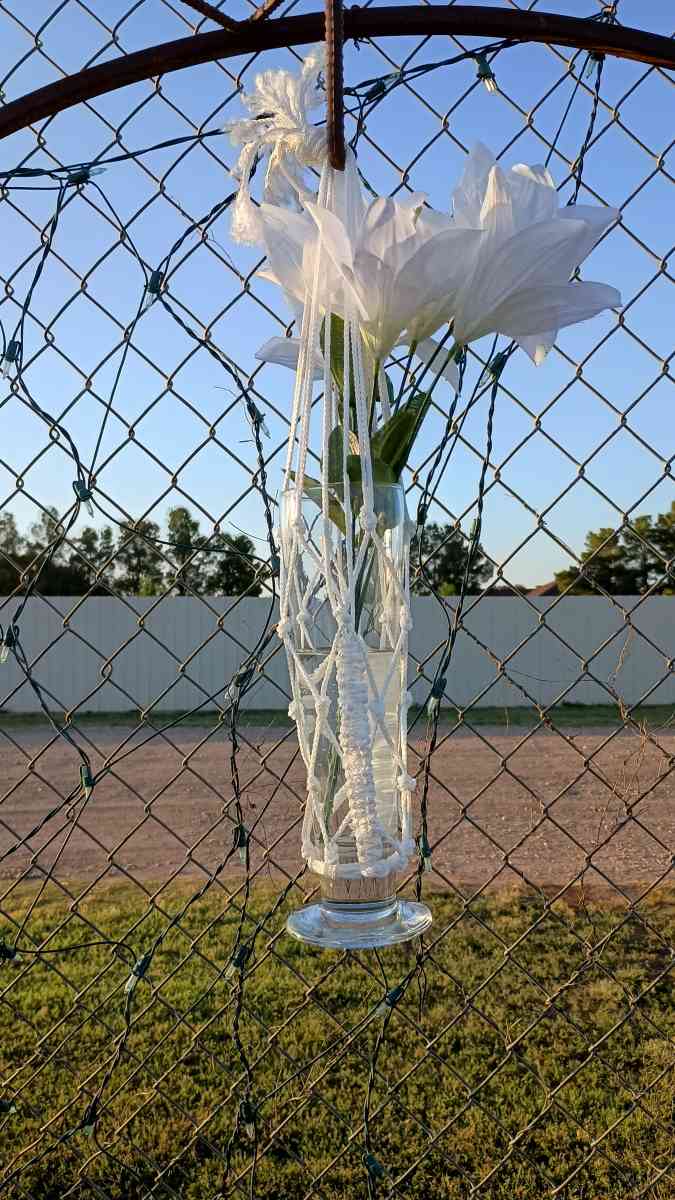 hanging macrame vases - Lubbock, Texas - FleaMarketBay