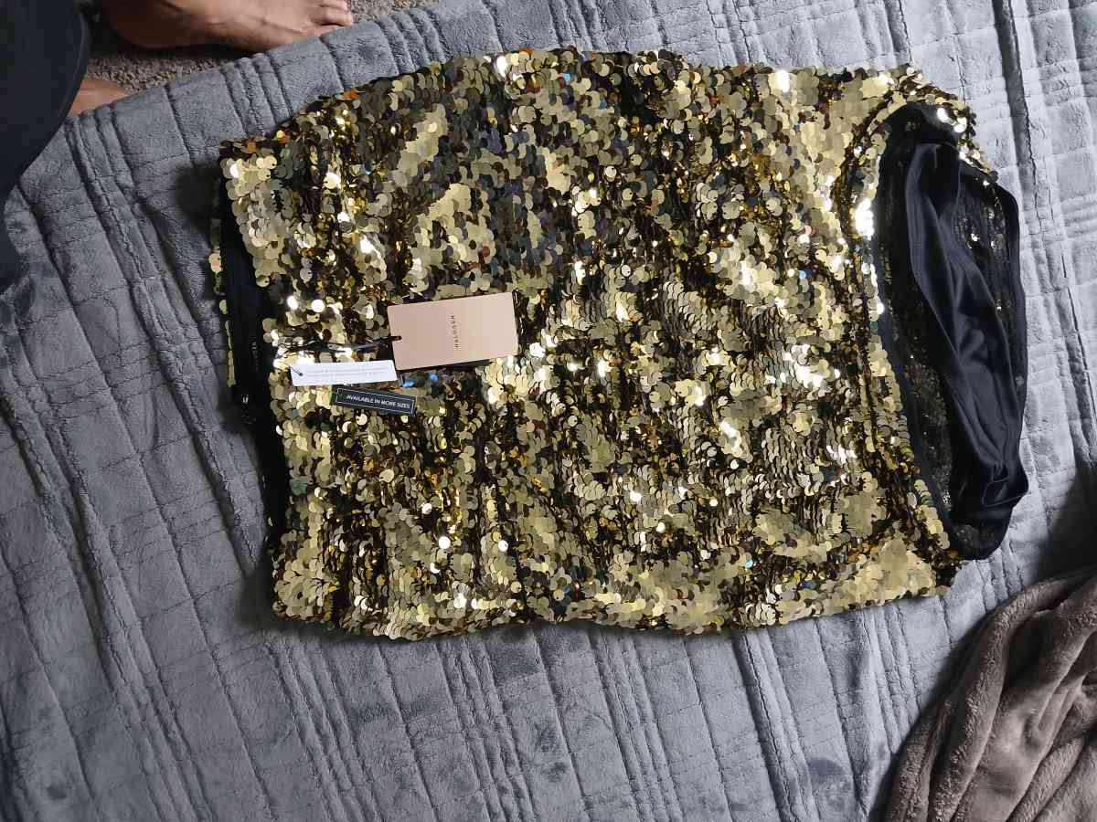 una falda de nueva de lujo para mujer size  S - San Jose, California - FleaMarketBay