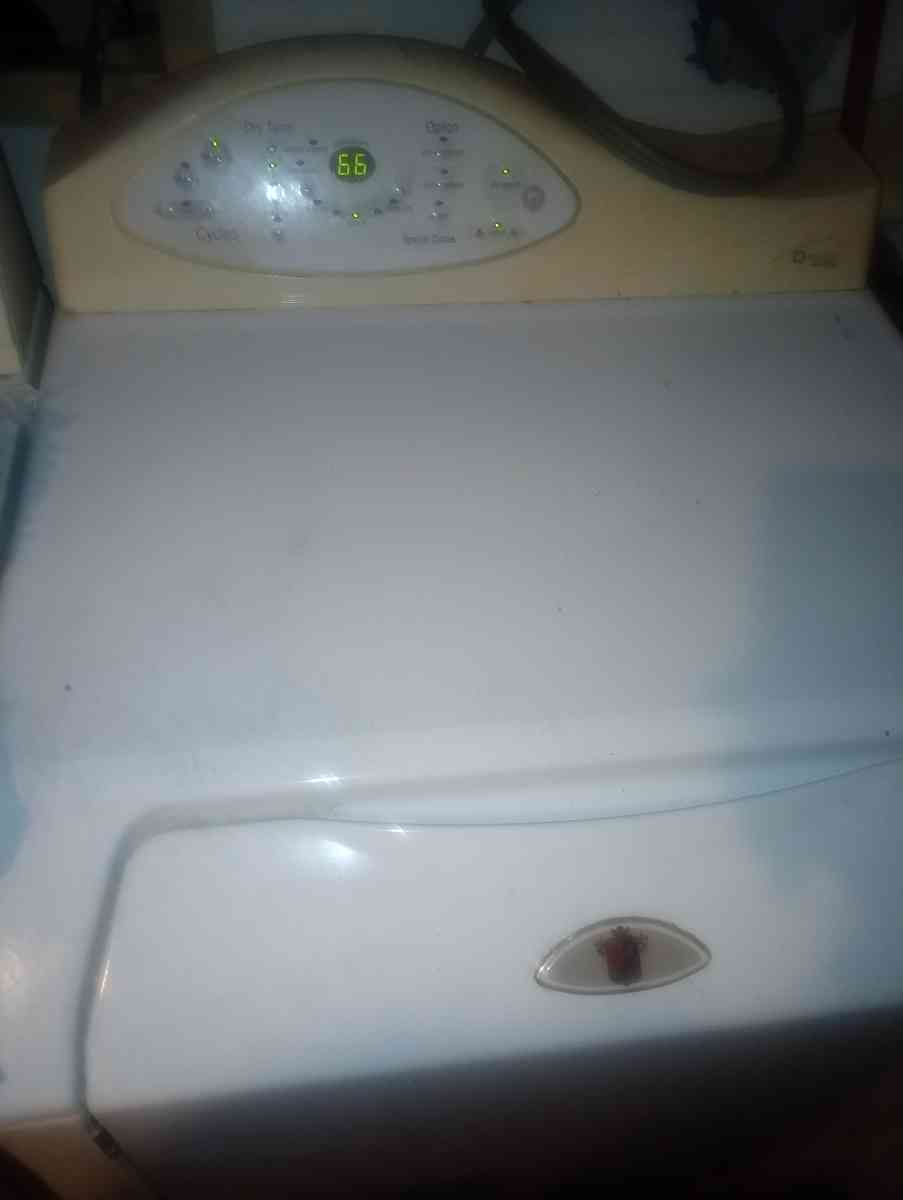 Maytag Neptune sensor electric clothes dryer - Dayton, Ohio - FleaMarketBay
