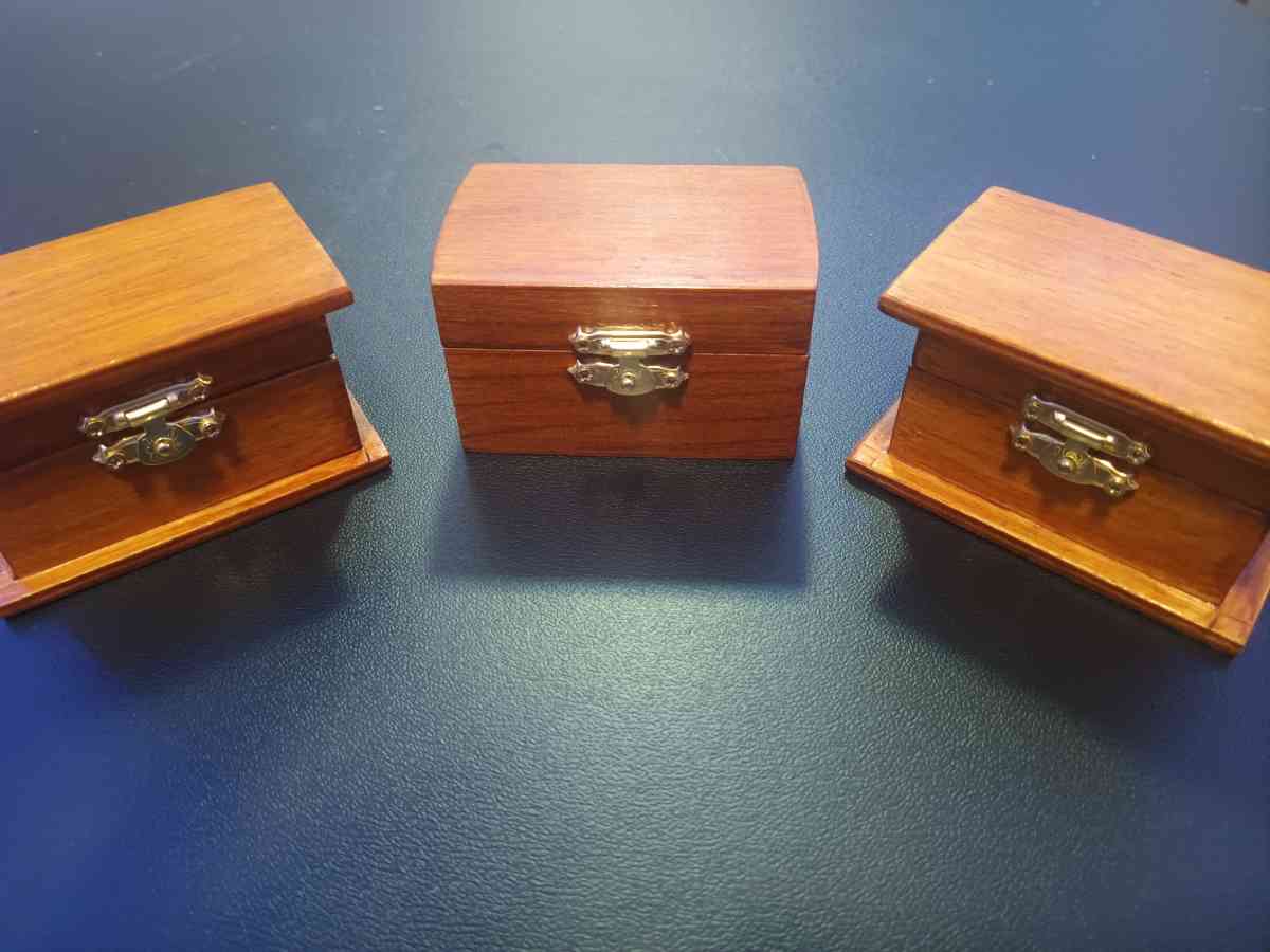 miniature jewelry boxes - Boston, Massachusetts