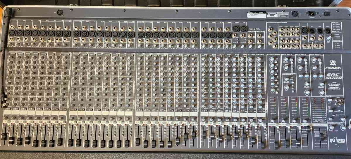 Peavey SRC 4034 34 Channel Stereo Mixing Console with Case - Dublin, Ohio - FleaMarketBay