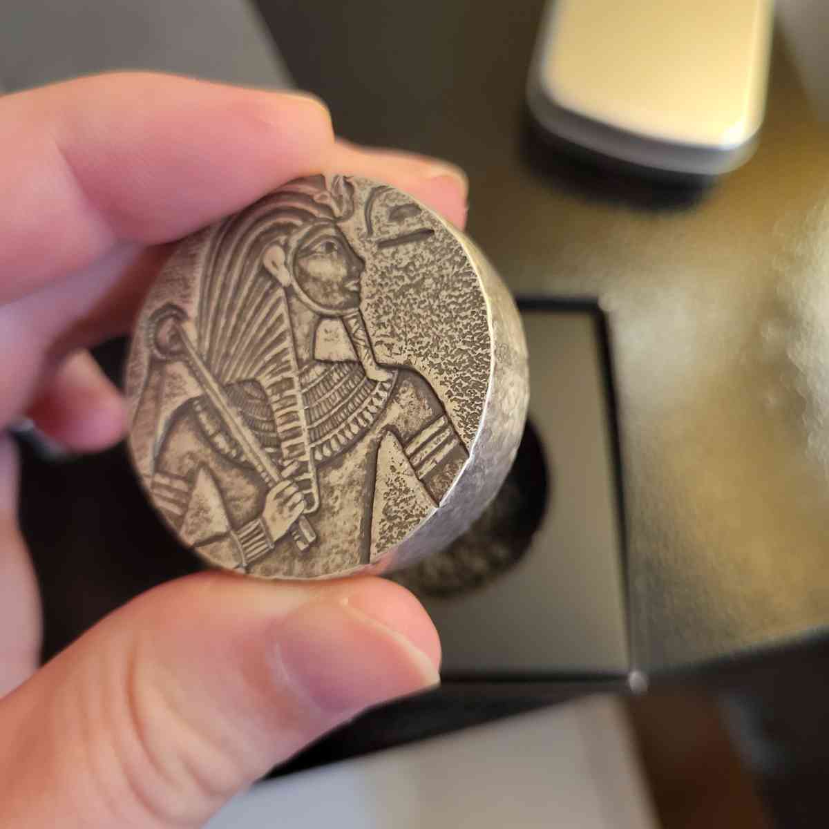 5 oz Egyptian series king tutt 999 silver coin - Omaha, Nebraska - FleaMarketBay