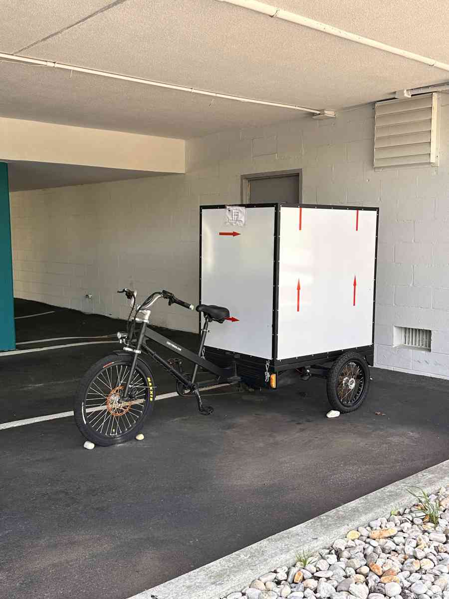 Electric Box Cargo Bike Trike  Efficient Delivery Solution - Ocean City, Maryland