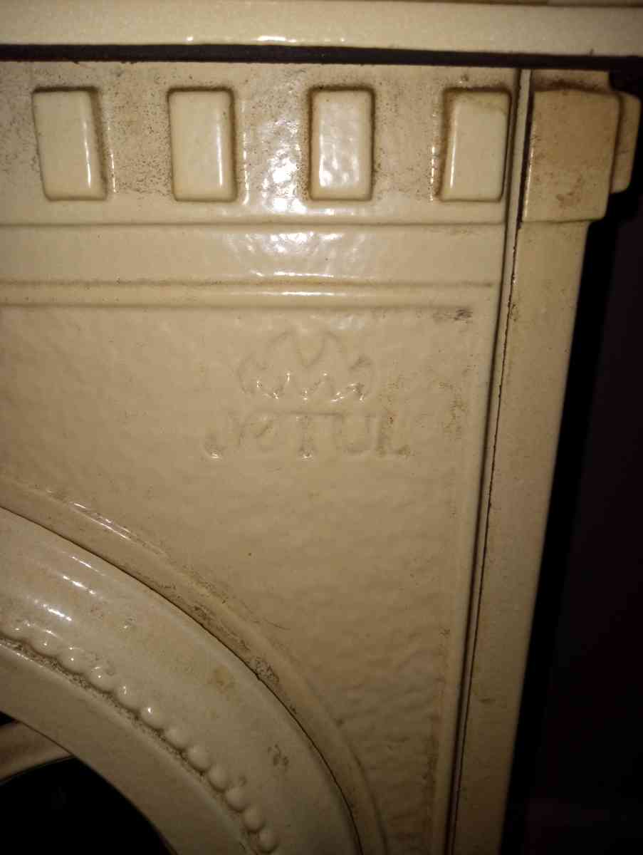 wood burning indoor - Clinton Township, Michigan