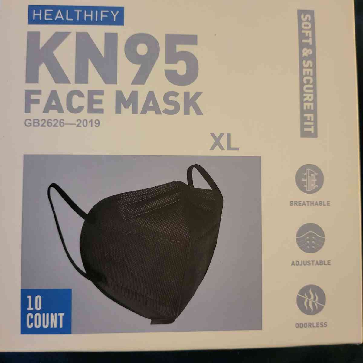 face mask - Bloomsburg, Pennsylvania - FleaMarketBay