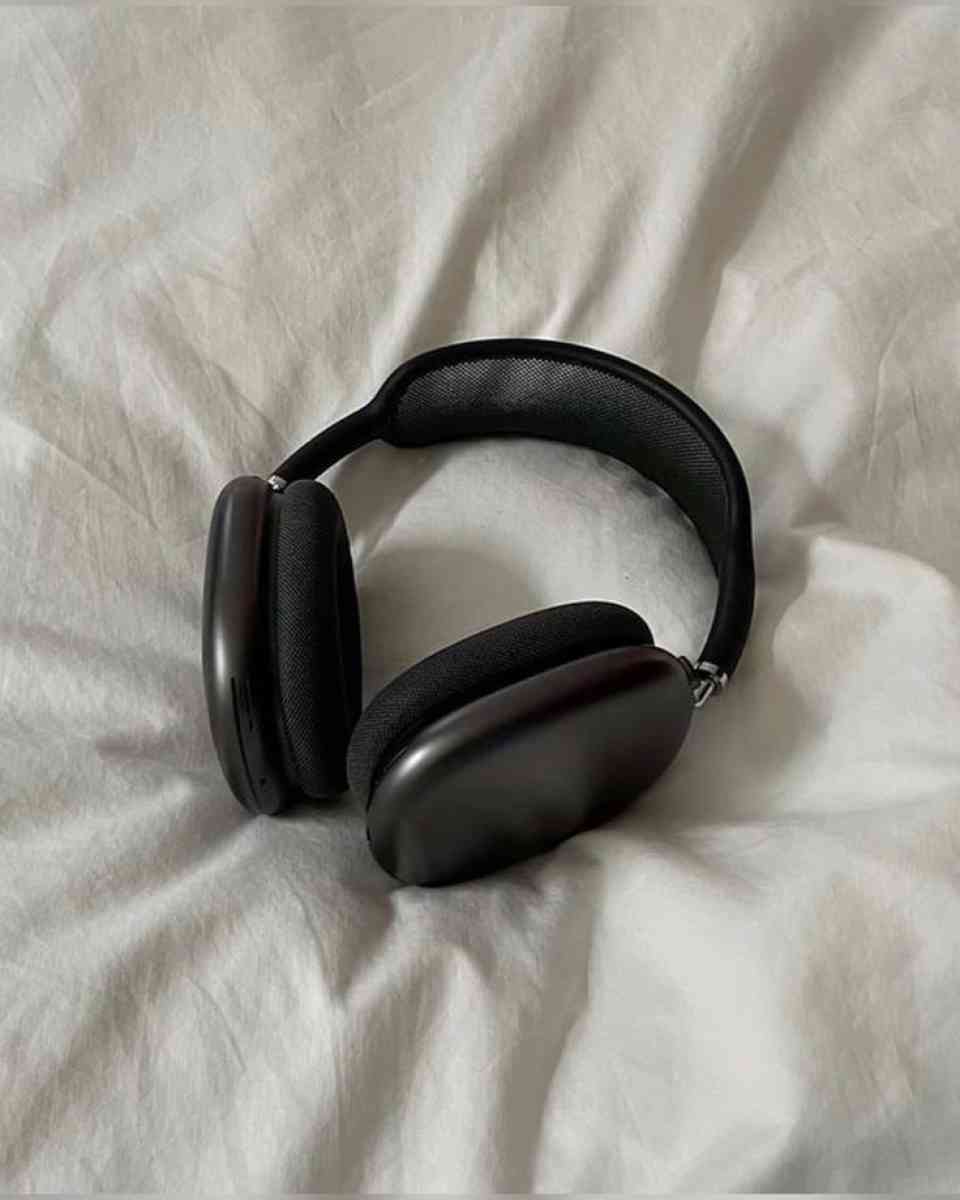 Apple Airpods - Boise, Idaho - FleaMarketBay