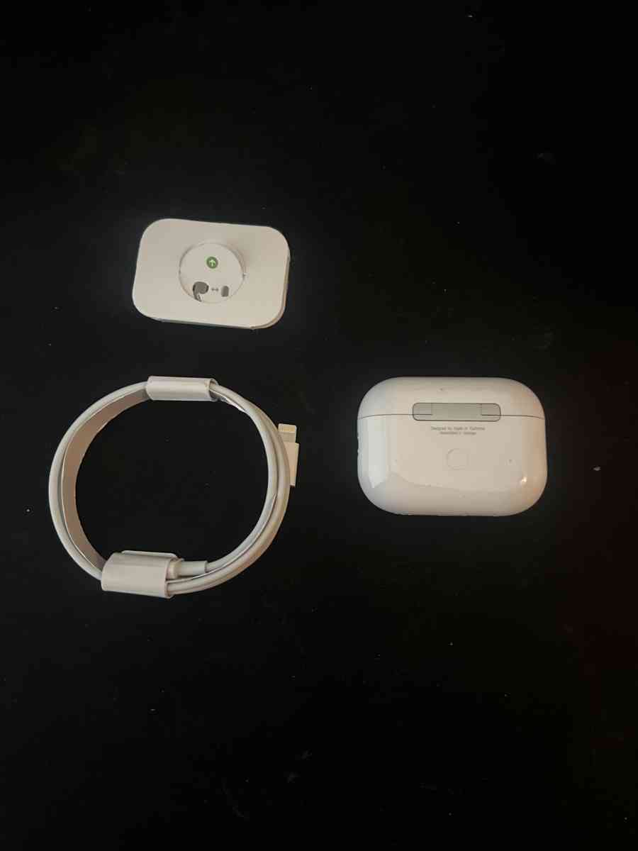 Airpods Pros 2nd gen - Salt Lake City, Utah - FleaMarketBay