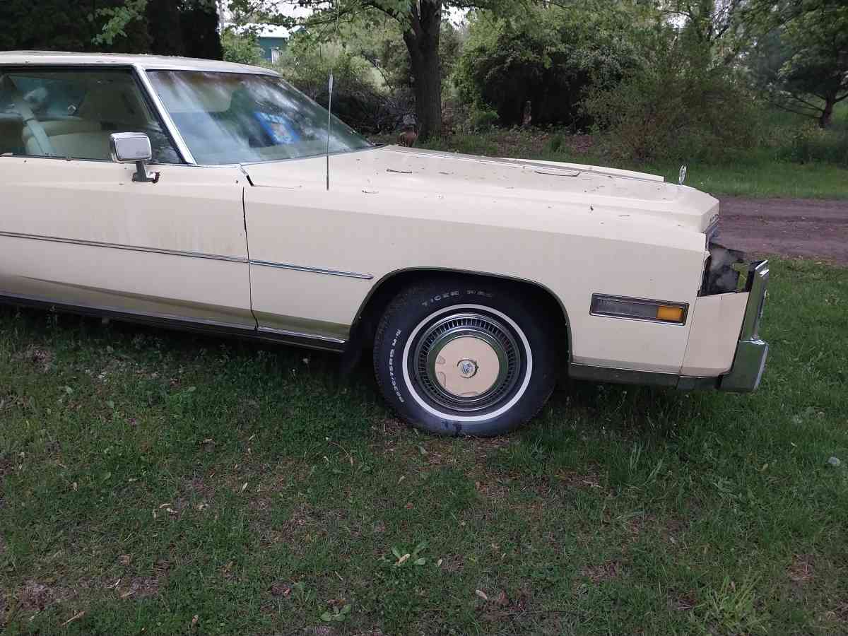 1978 Cadillac beautiful car - Millington, Michigan - FleaMarketBay