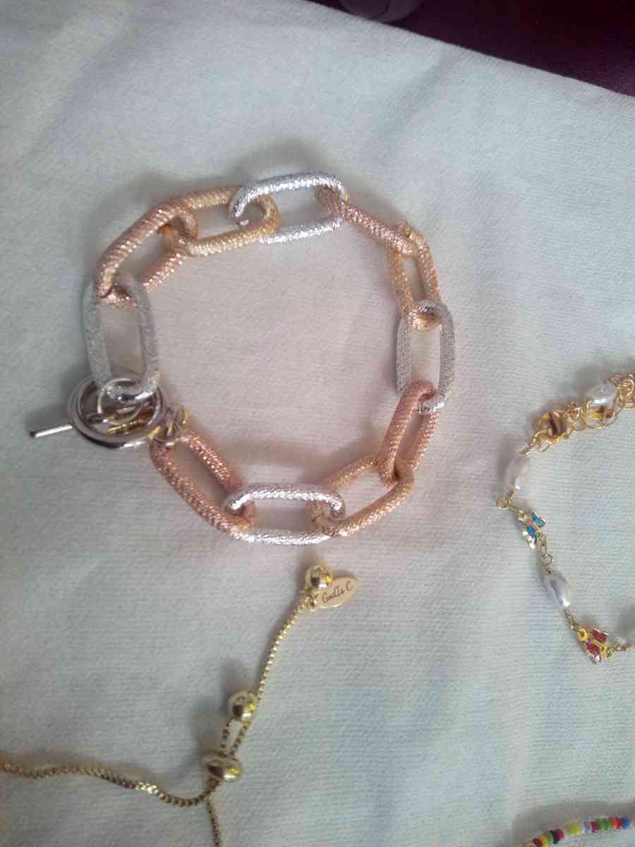 Four Piece BRACELET set 7 - Alachua, Florida - FleaMarketBay