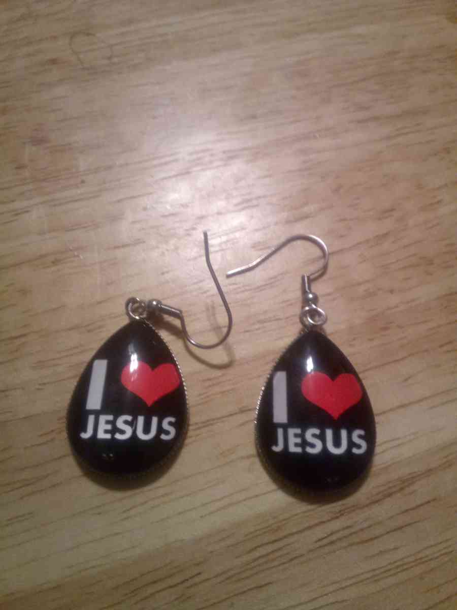 I love Jesus earrings
