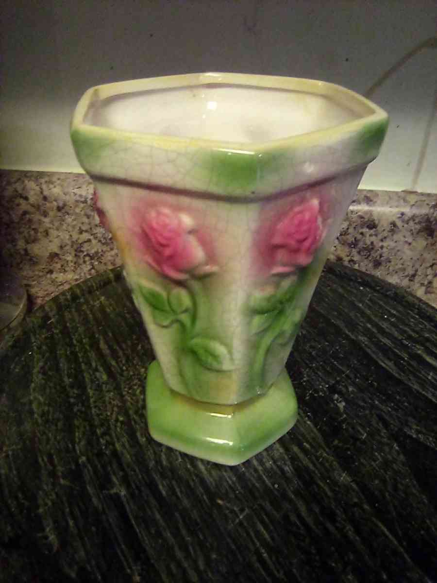 Vintage 1940s Crackle Vase Bloom Rite Shabby Pink Roses - Albany, Georgia