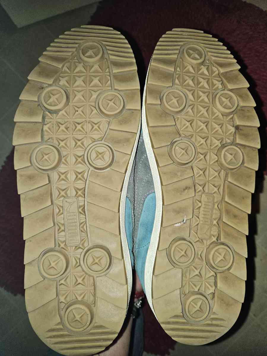 womens PUMA suede sneakers blue green size 7 - Vidor, Texas - FleaMarketBay