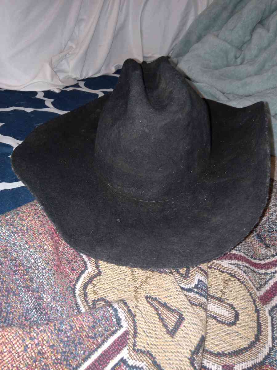 CowBoy hat new - Junction City, Kansas - FleaMarketBay