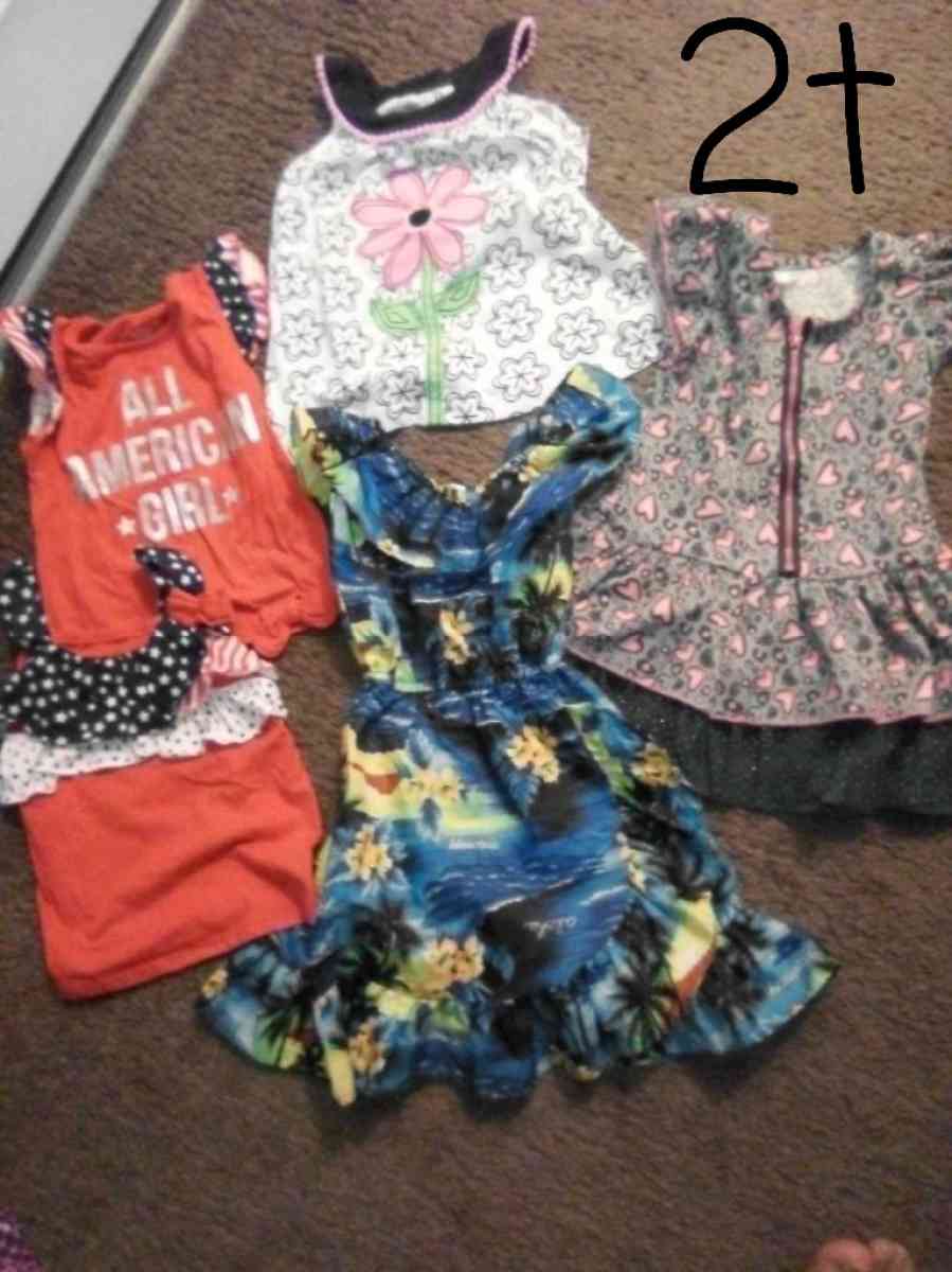 girl toddler clothes 2t to 4t - Monroe, Michigan - FleaMarketBay