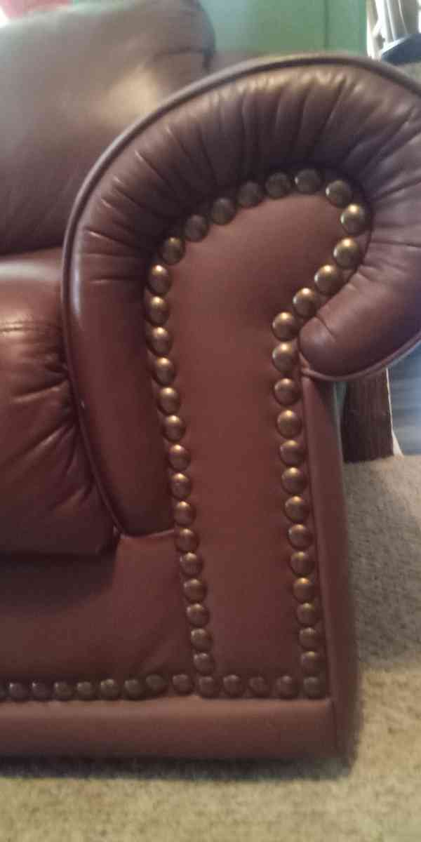 Leather Couch and Loveseat - Gaston, North Carolina - FleaMarketBay