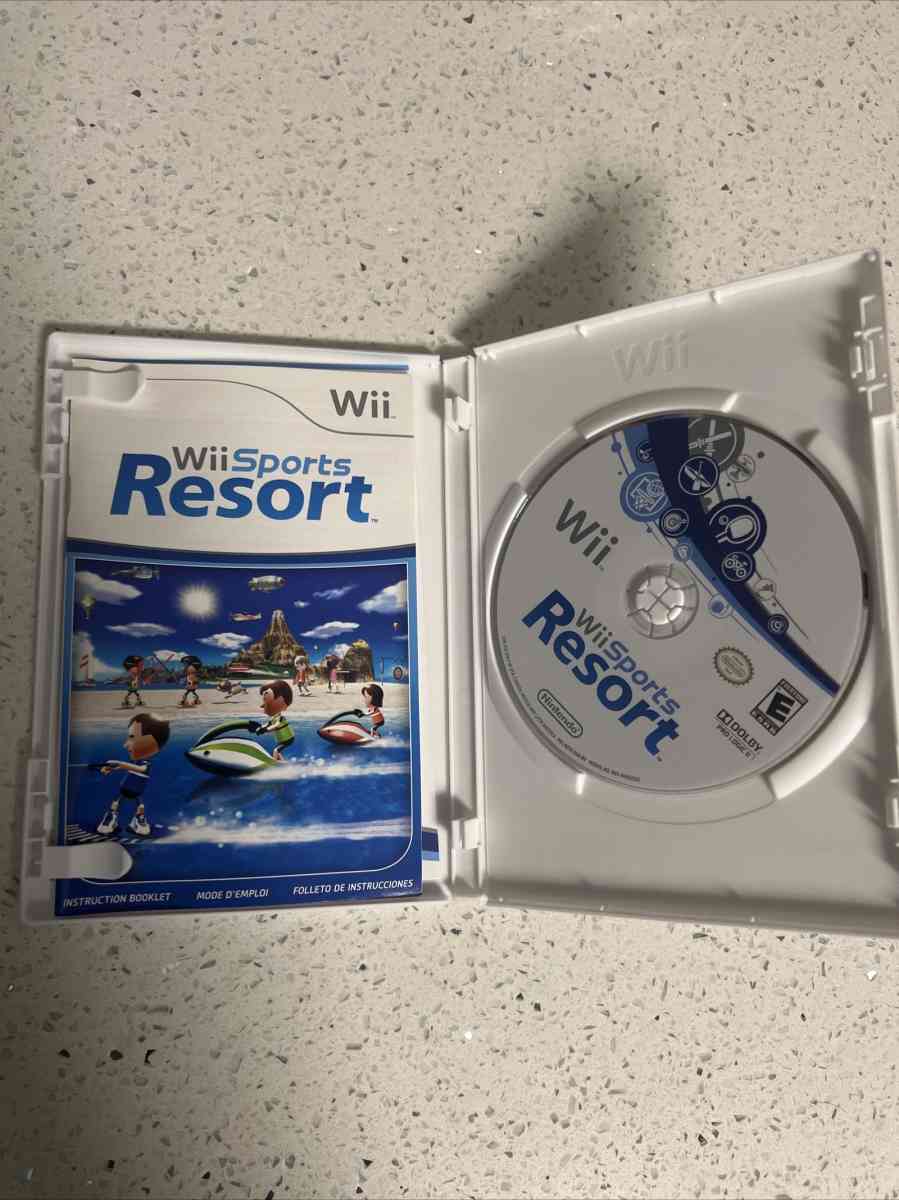 Wii Sports Resort Nintendo Wii 2009 - Las Vegas, Nevada - FleaMarketBay