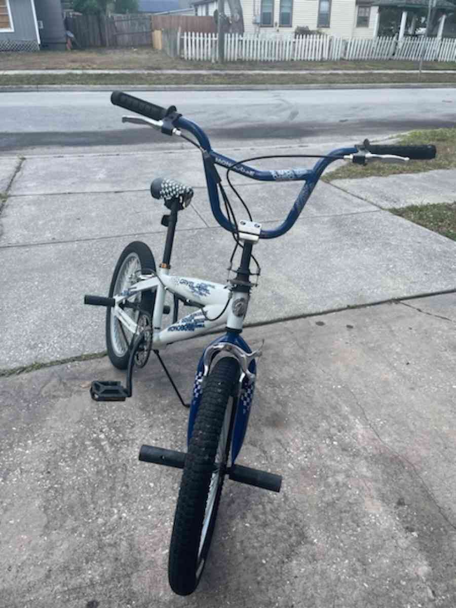 20 Inch Mongoose Gavel BMX Racing Bike - Kissimmee, Florida - FleaMarketBay