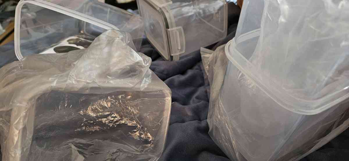 Fathers day 12 piece new airtight container - Jacksonville, North Carolina - FleaMarketBay