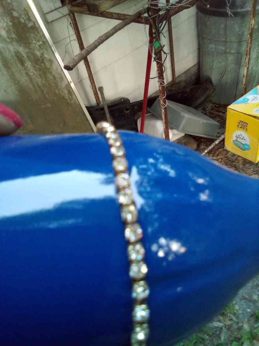 Diamond stretch bracelet - Jacksonville, Florida