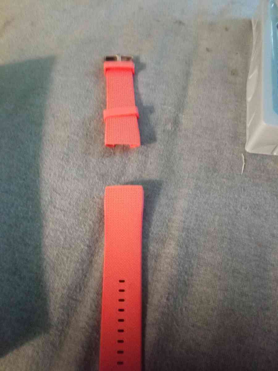 watch band for Fitbit charge 3 one sizes fits most - Cleveland, Ohio - FleaMarketBay