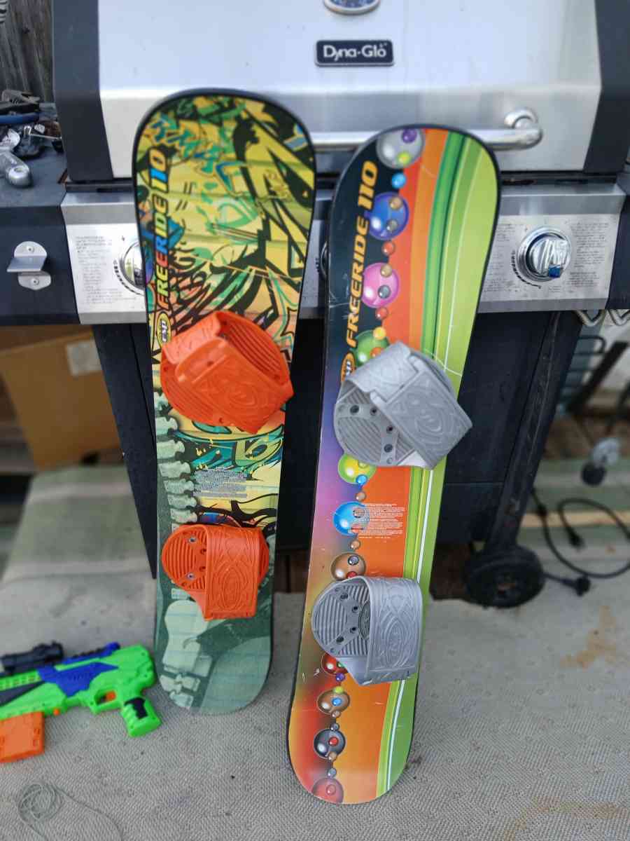 snowboards - Youngstown, Ohio