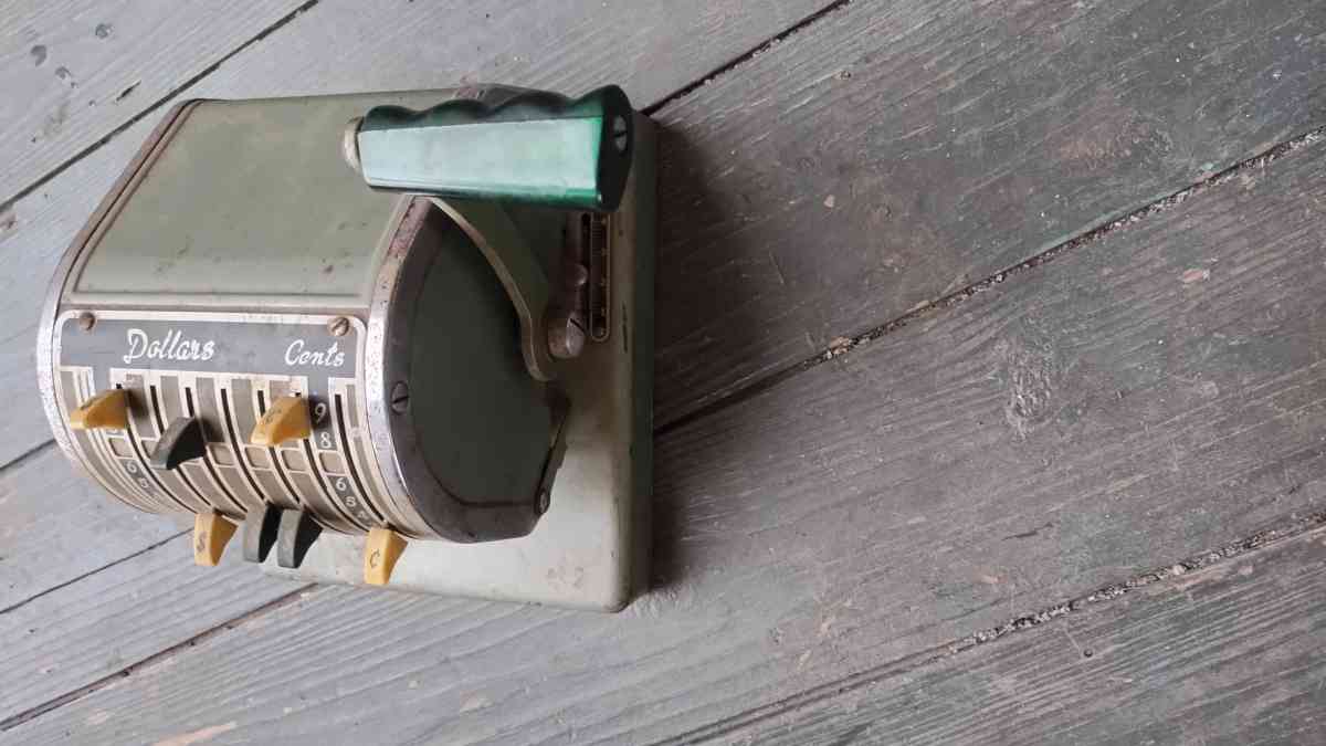 vintage Registers and Adding machine - Abilene, Texas - FleaMarketBay