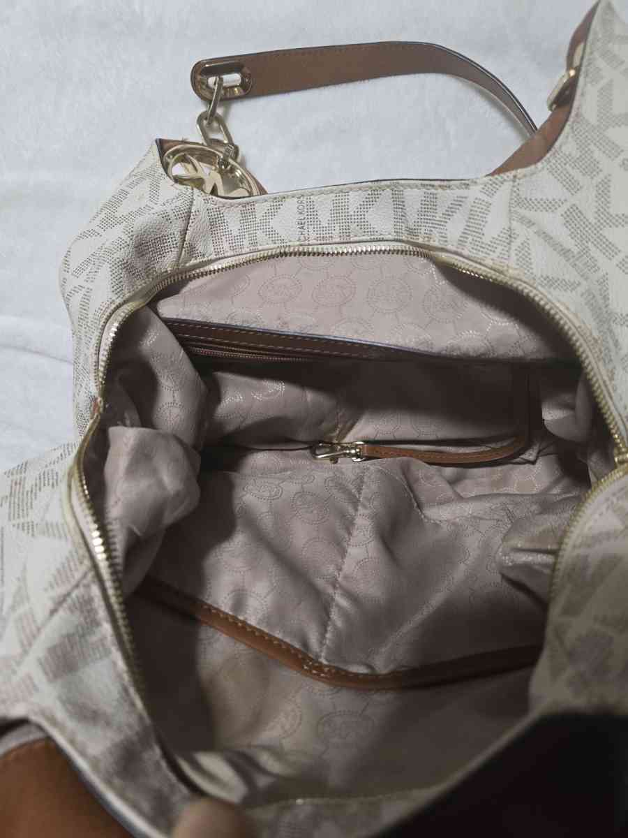 MK bag - Arlington, Texas - FleaMarketBay