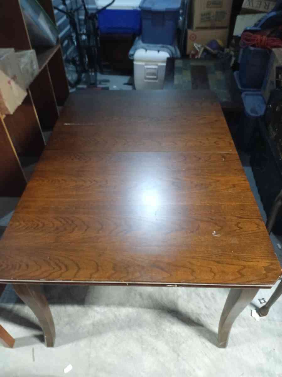 Dining set  6 chairs - Las Vegas, Nevada