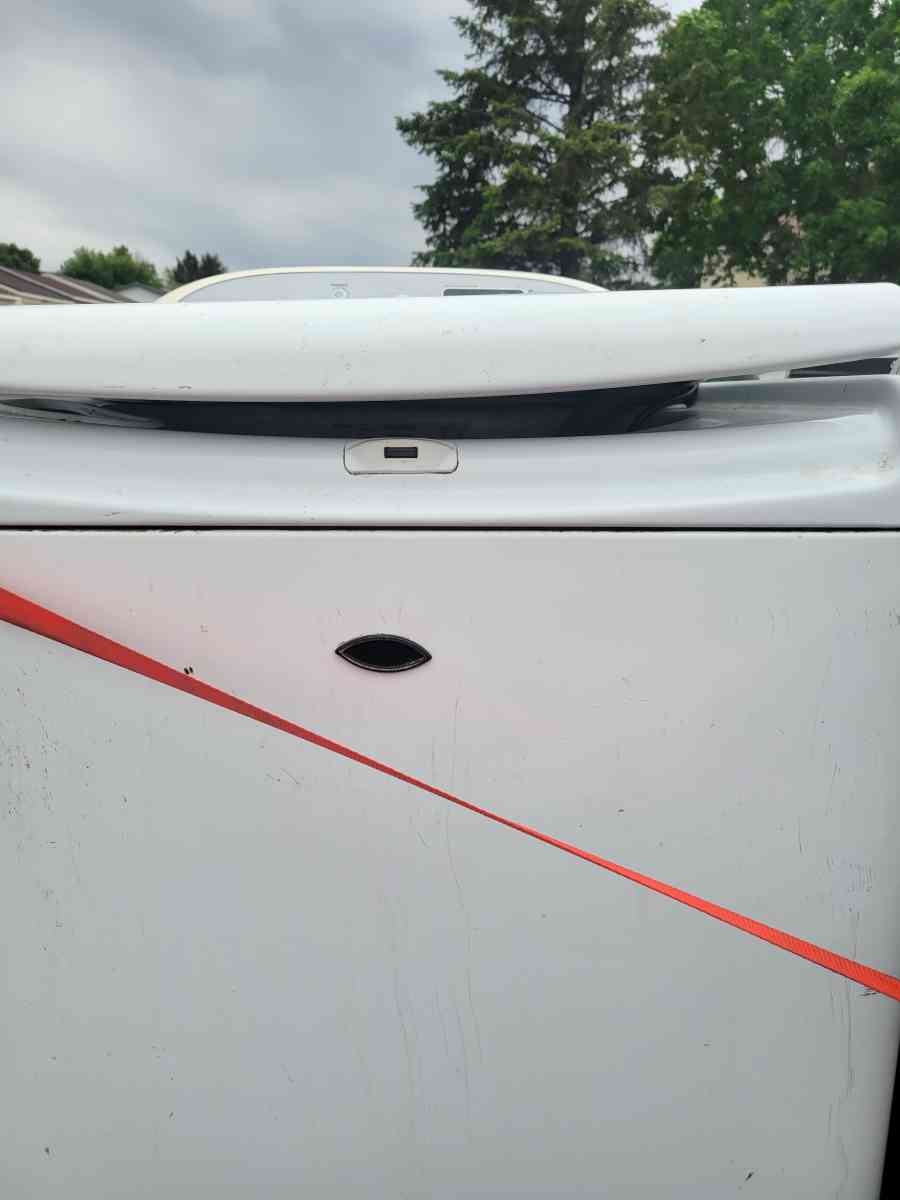 whirpool washer and dryer - Cheyenne, Wyoming - FleaMarketBay