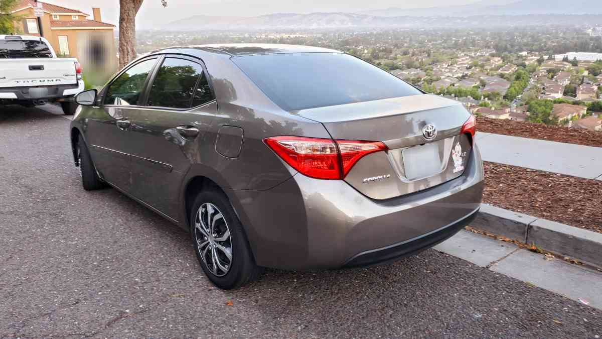2017 Toyota Corolla - San Jose, California - FleaMarketBay