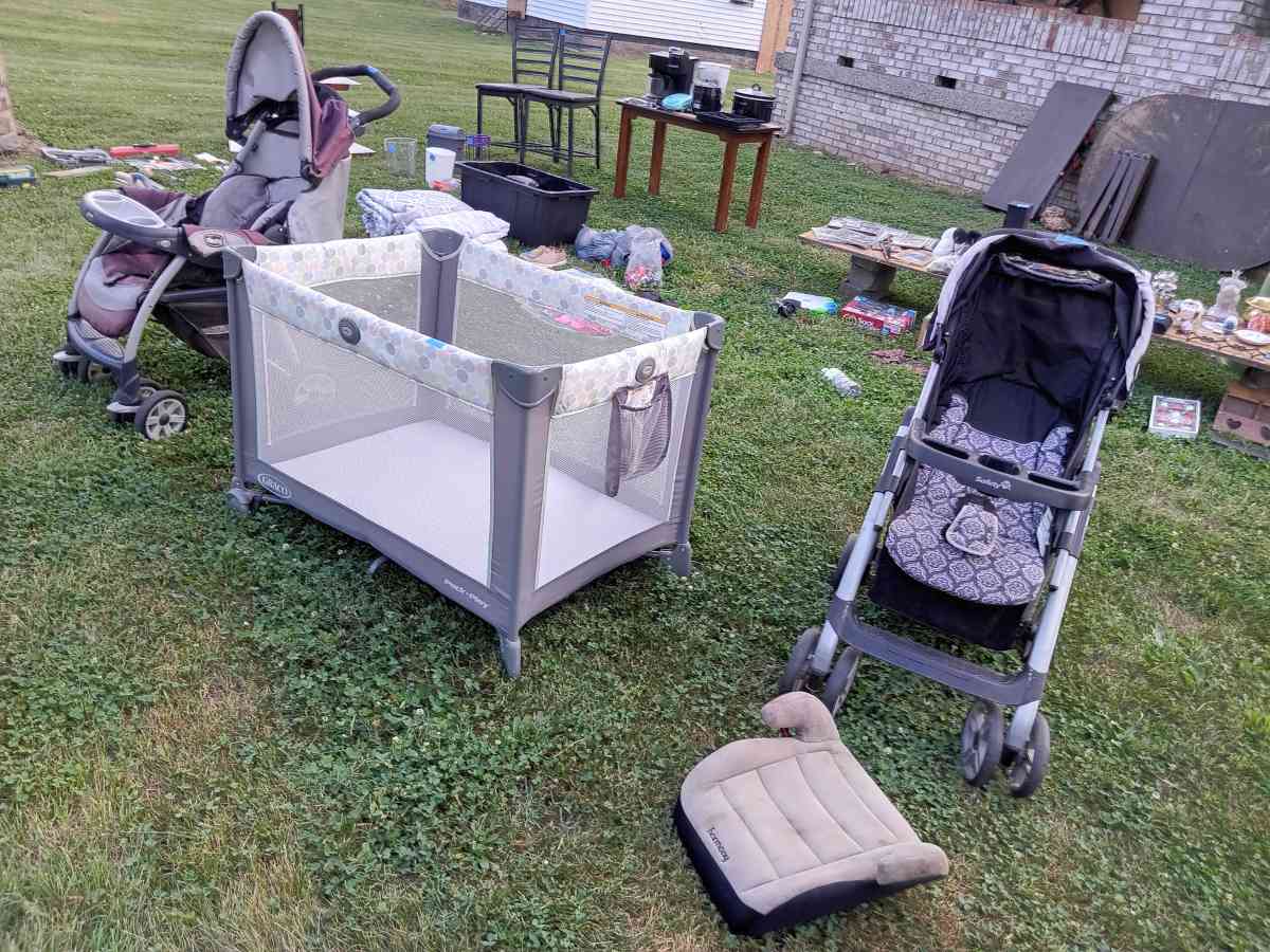 strollers playpen  booster seat - Radcliff, Kentucky
