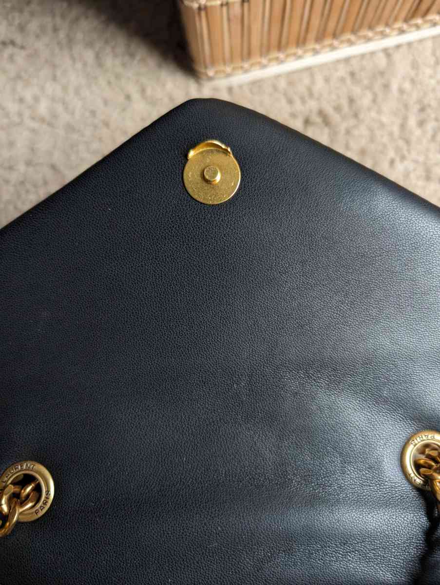 YSL LOU LOU PURSE - Fairfield, California - FleaMarketBay