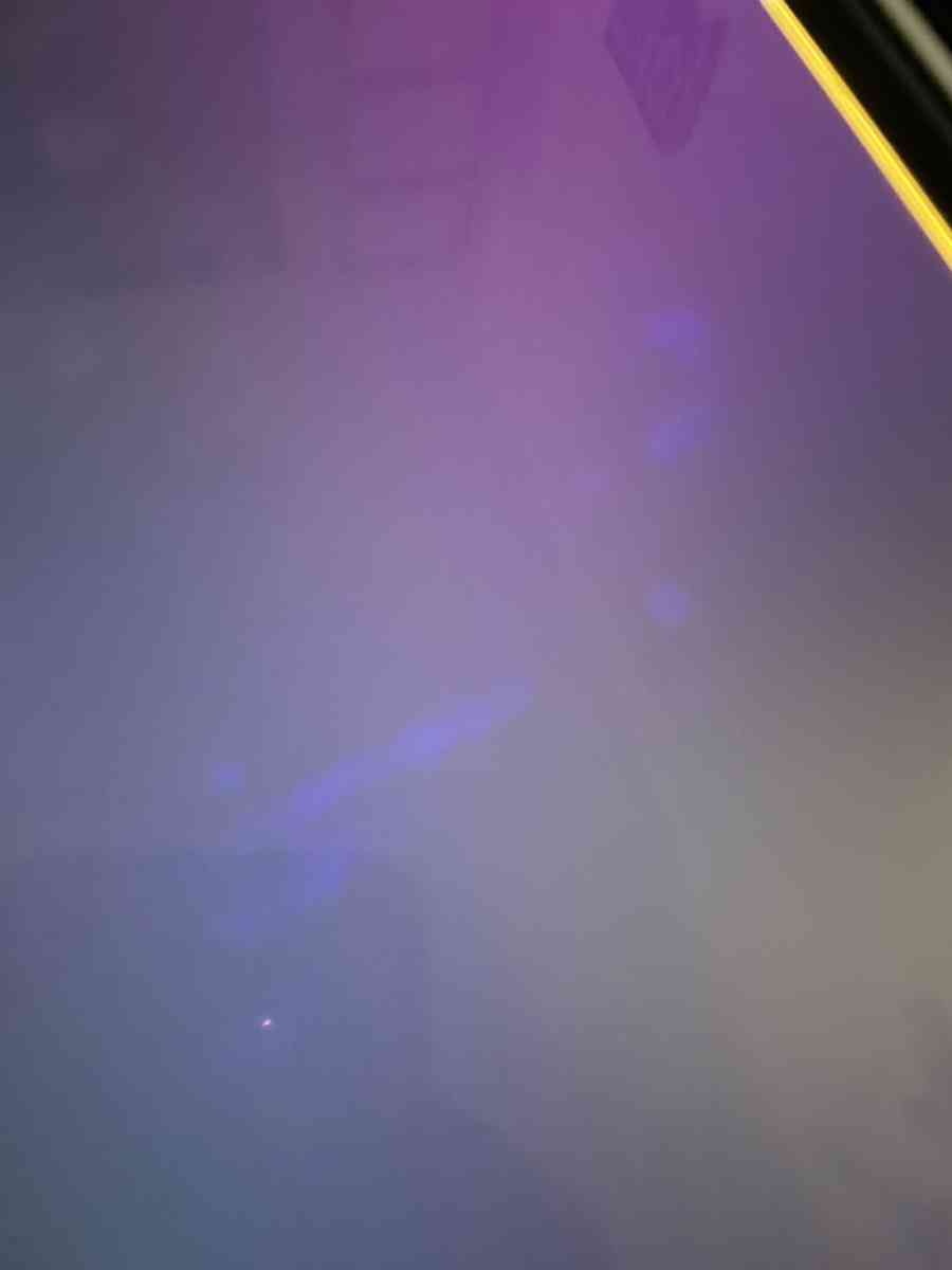 iPad 7th gen with Apple Pencil included - North Hills, California - FleaMarketBay