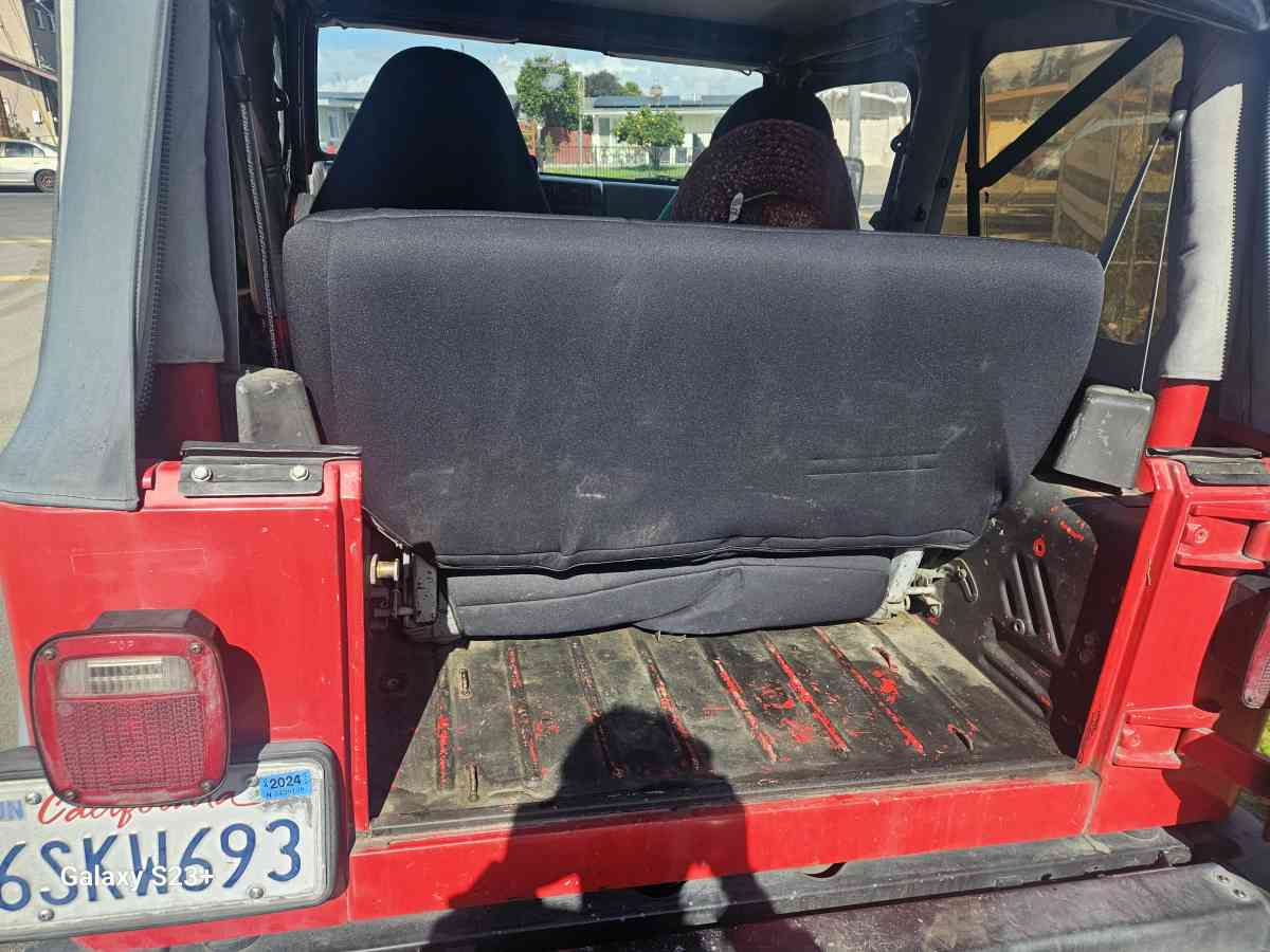 jeep wrangler se - Fair Oaks, California - FleaMarketBay