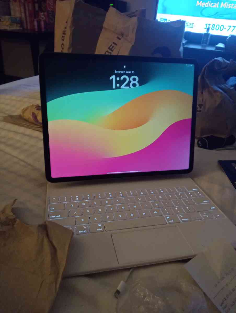 apple ipad a2378 - Oakland, California